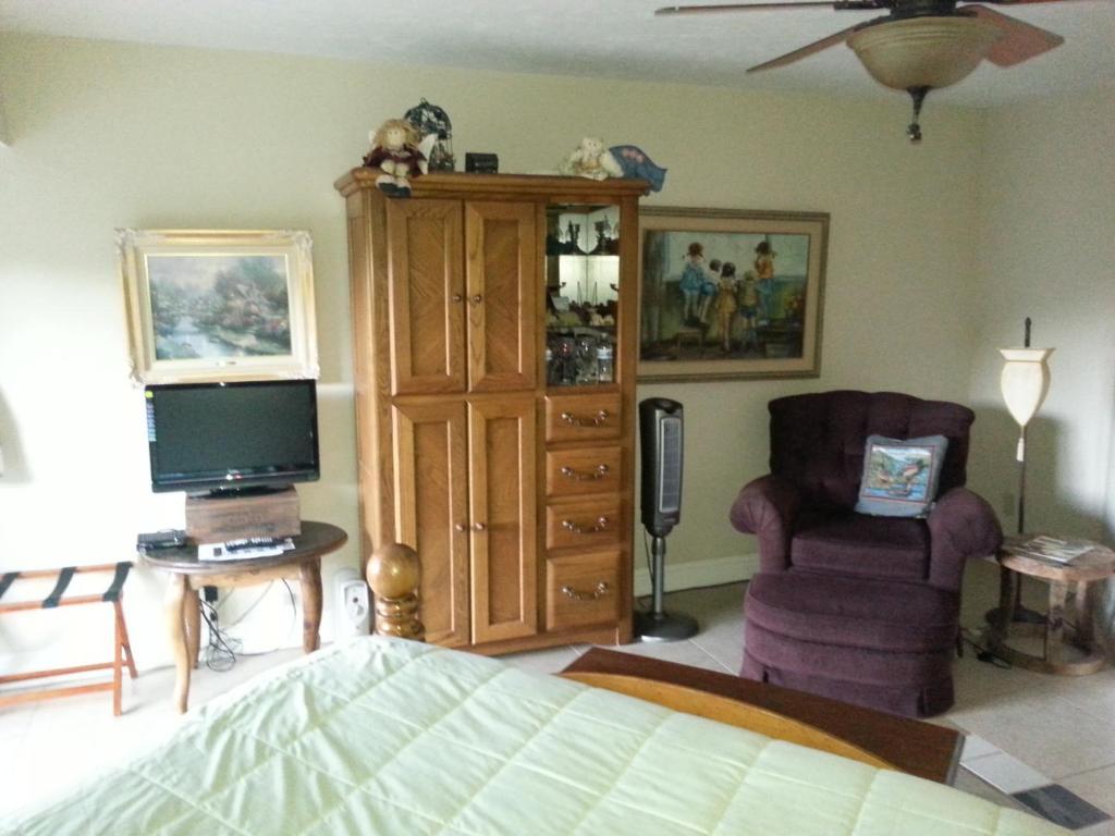 Yosemite Sierra View Bed & Breakfast Oakhurst Room photo